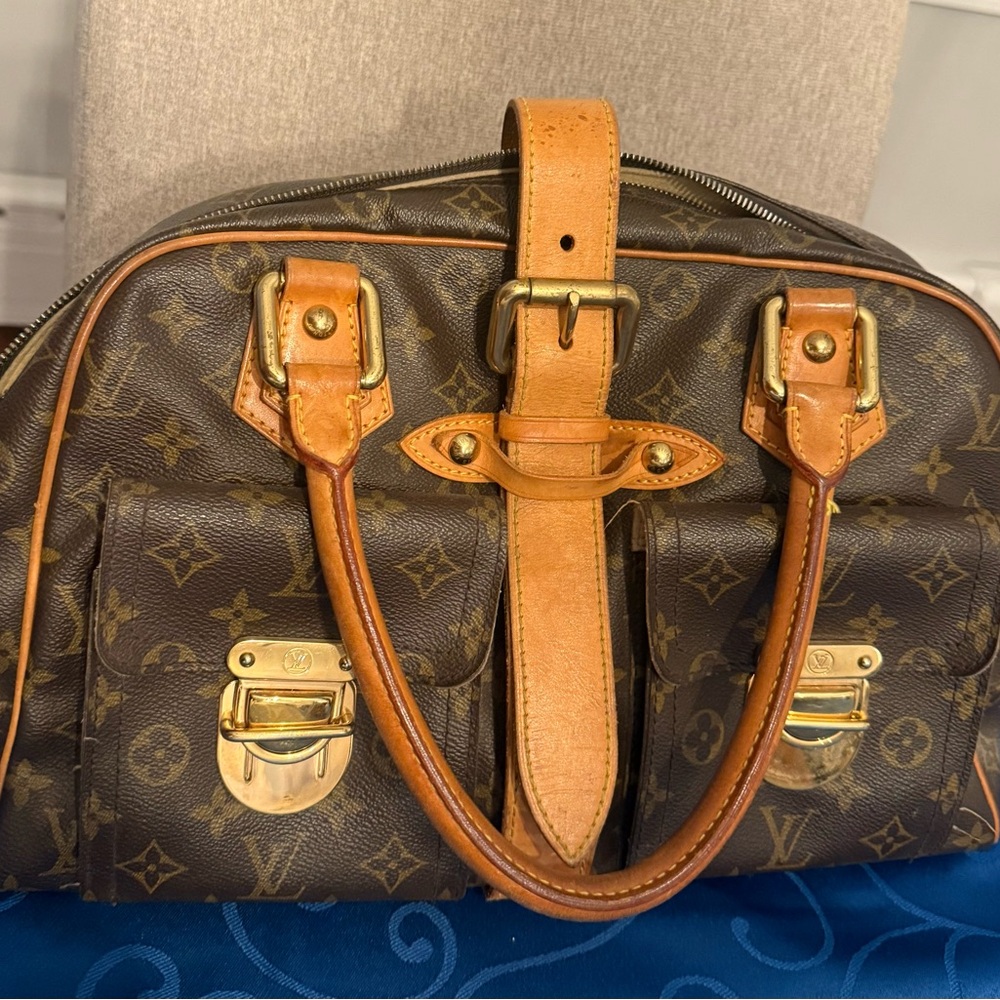 Louis Vuitton Manhattan PM Bag